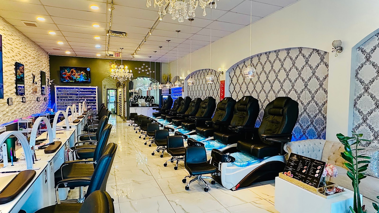 Nail Avenue nail photo 1